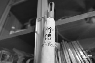六人合做一把傘,竹制匠心是雨傘更是英雄劍 天開谷雨 經(jīng)典黑色竹語傘評(píng)測(cè)